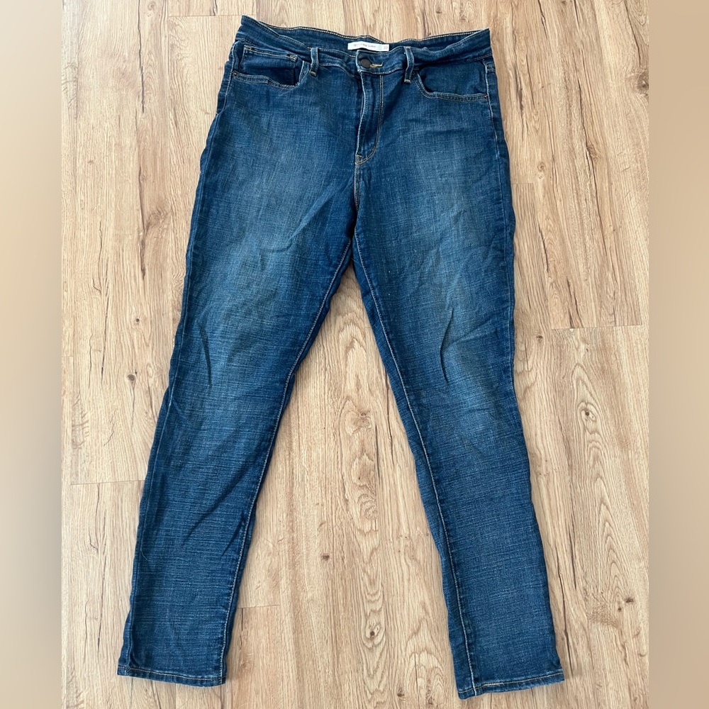 Levi’s High Rise Skinny 721